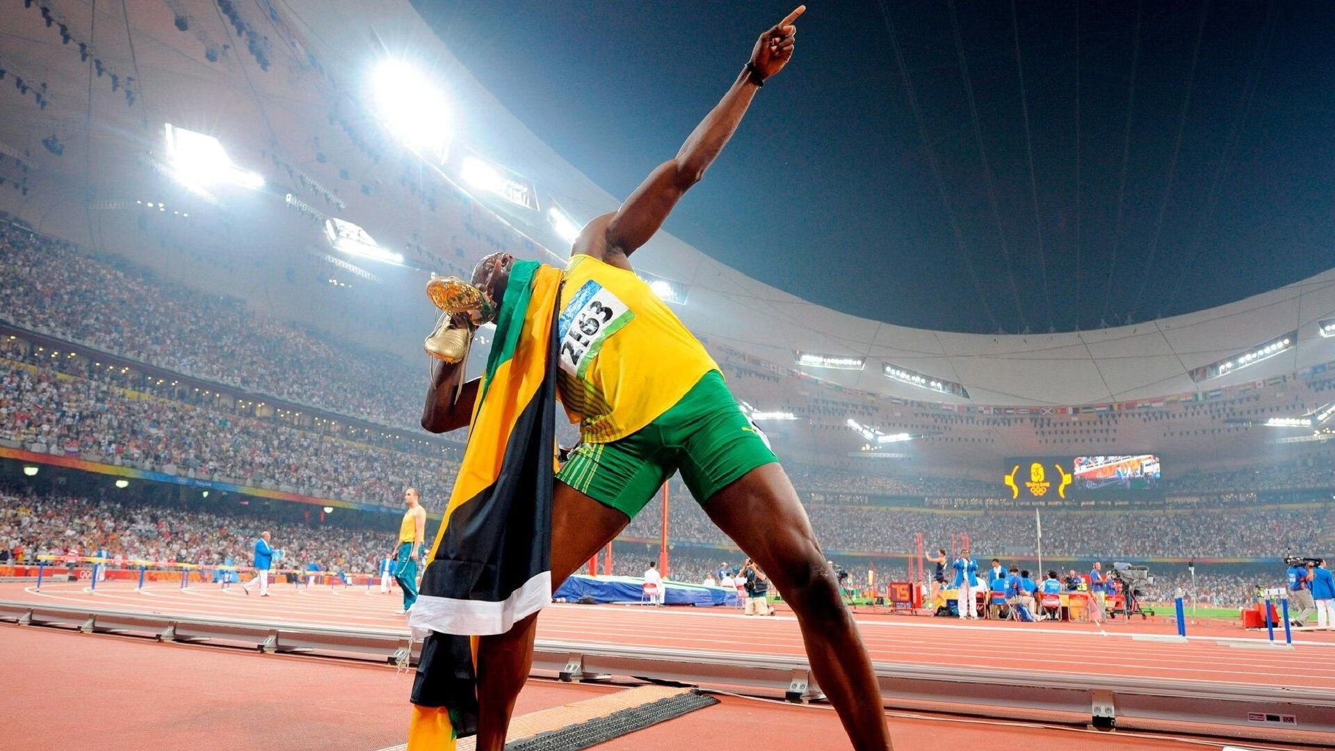 西亚卡姆爆发难救主，掘金连续得分狂潮彻底压制老鹰