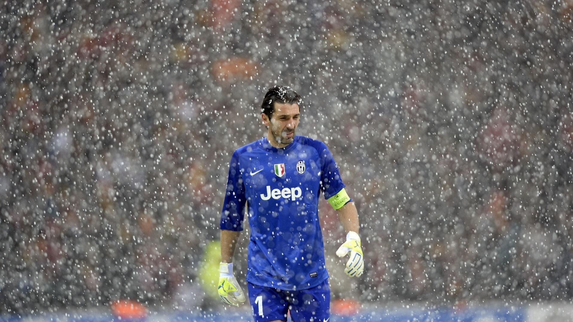 黄黑风暴席卷奥斯陆,库尔图瓦神级演出难阻多特蒙德战术碾压