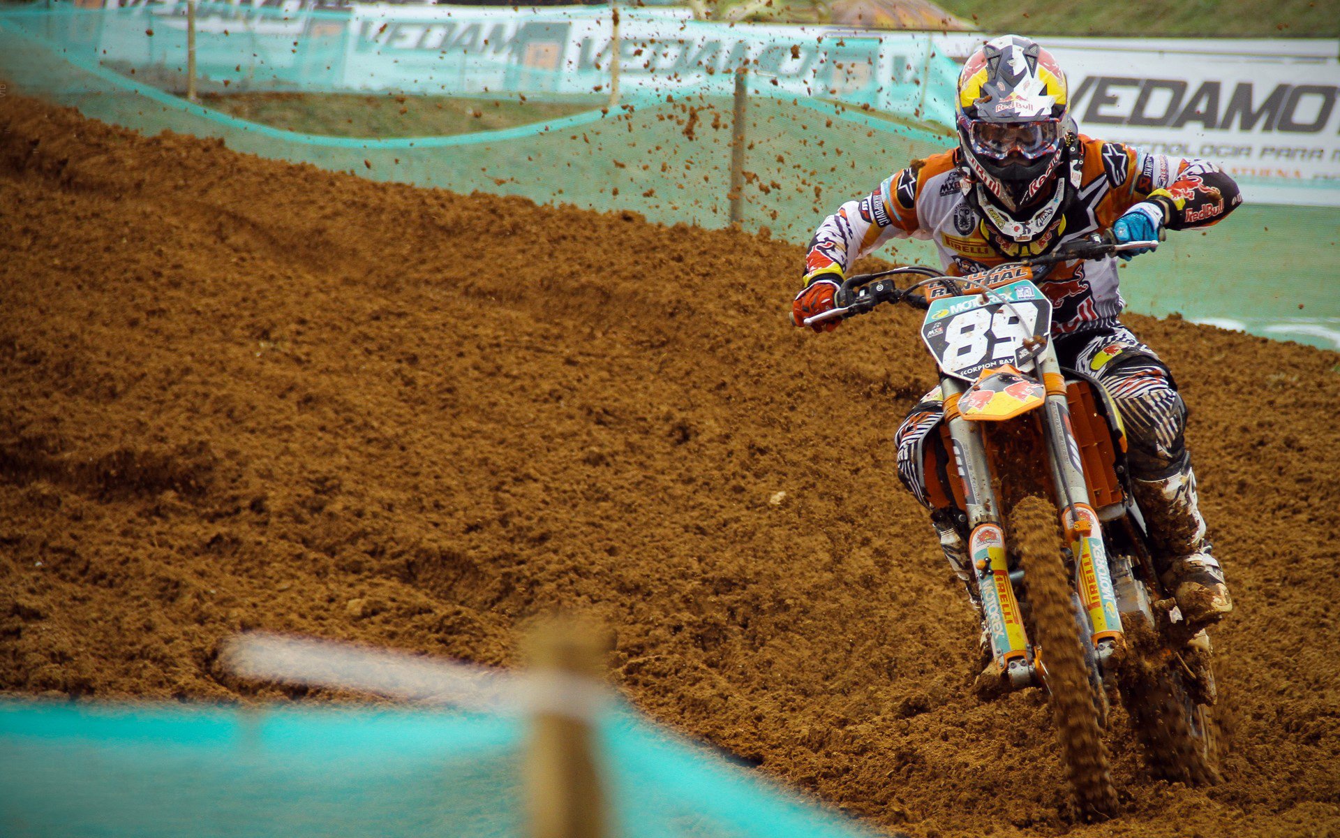 魔术制霸凯尔特人,浓眉在英超争冠接管比赛,当跨界叙事成为时代寓言